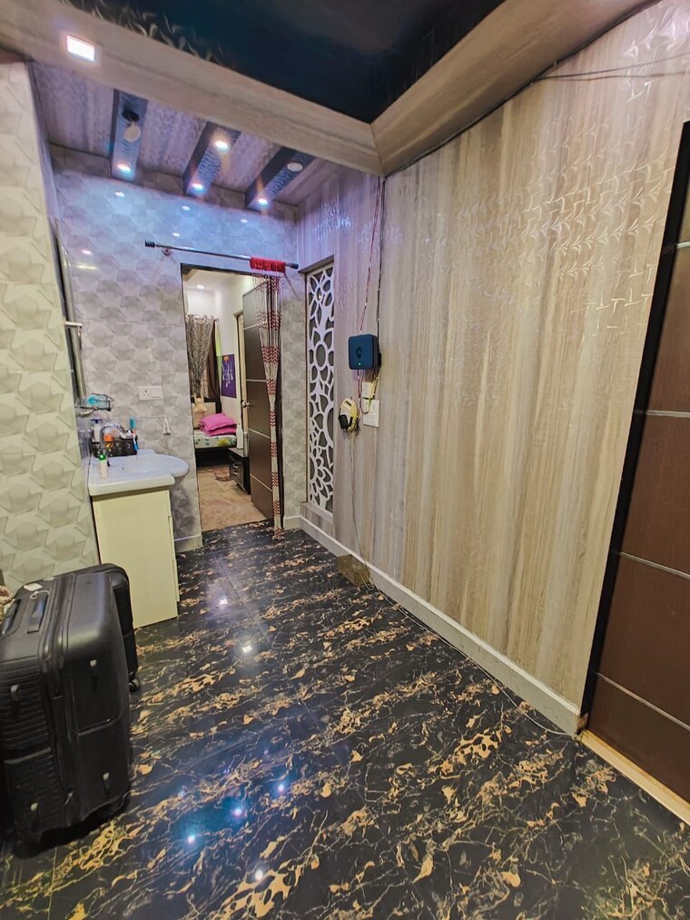 Living Room, jagriti-apartments 1 Bedroom 1000 Sq.Ft. Independent House In Sector 71 Noida 9555940