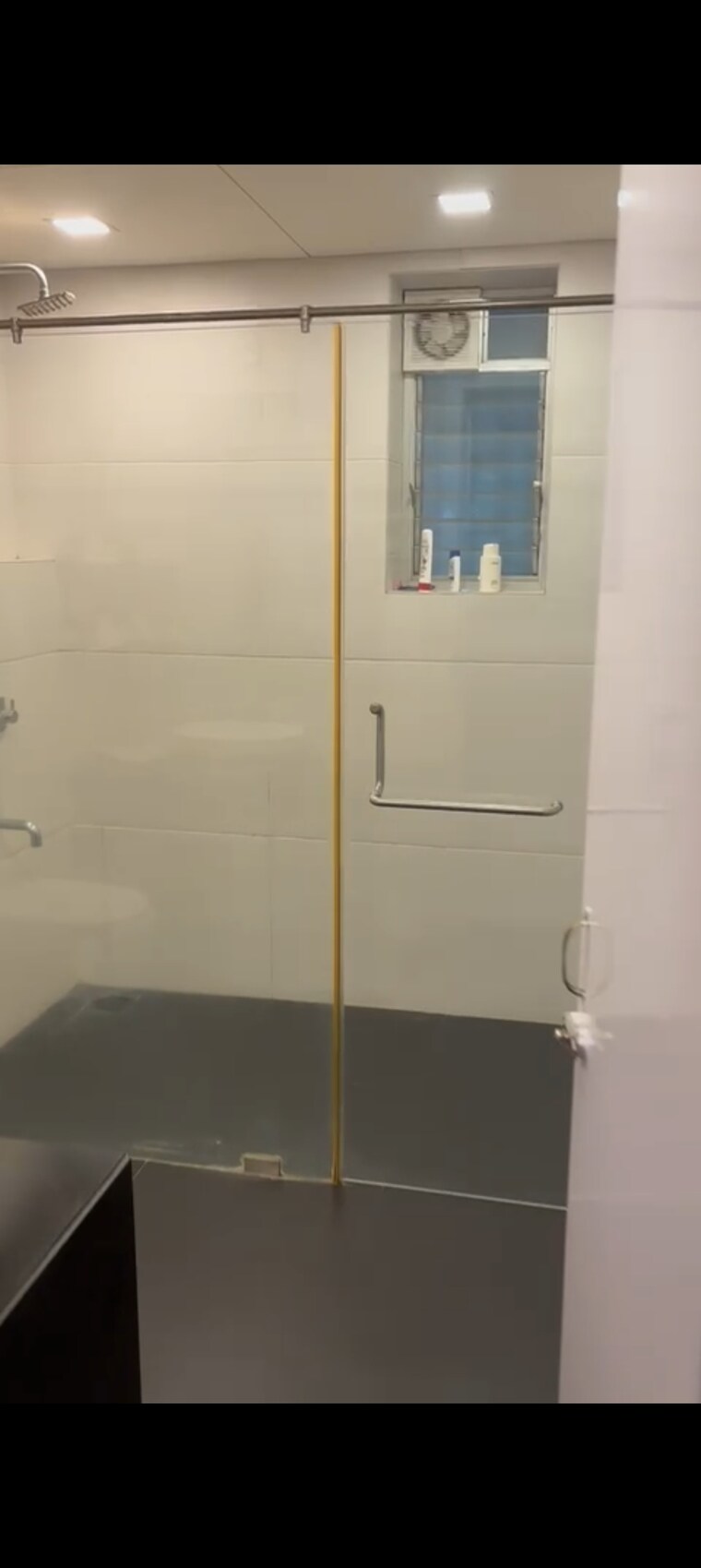 Bathroom, nibbana-apartments 2 Bedroom 1200 Sq.Ft. Apartment In Bandra West Mumbai 9555965