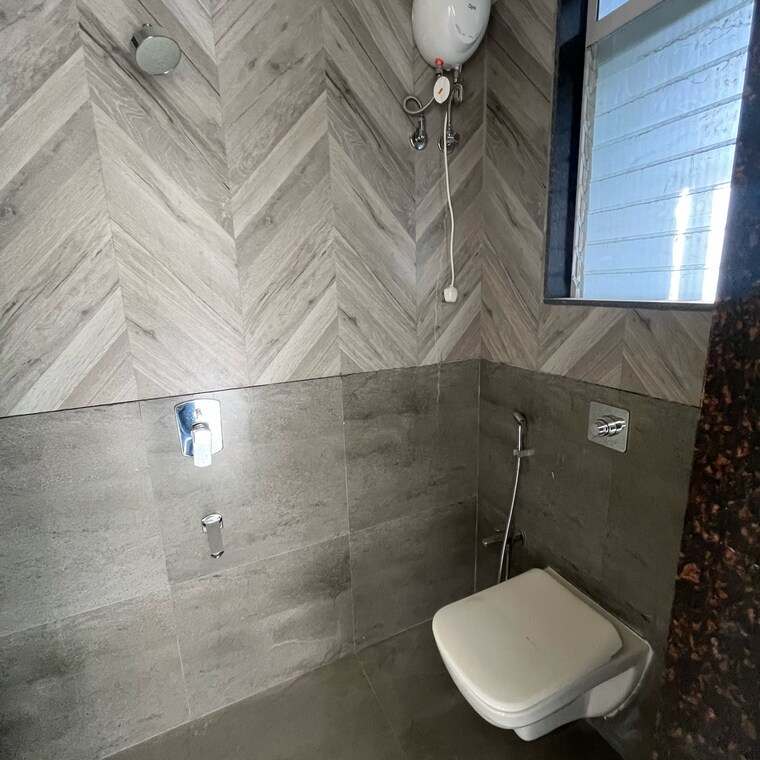 Bathroom, samarpan-anuraj-chs 2 Bedroom 567 Sq.Ft. Apartment In Borivali East Mumbai 9555963