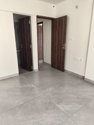 Room in 2 BHK Apartment at Sangam Nero, Bandra East – for Sale