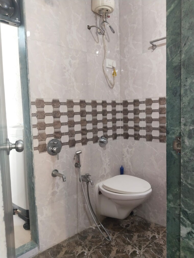 Bathroom, advance-heights 1 Bedroom 700 Sq.Ft. Apartment In Kharghar Navi Mumbai 9555966