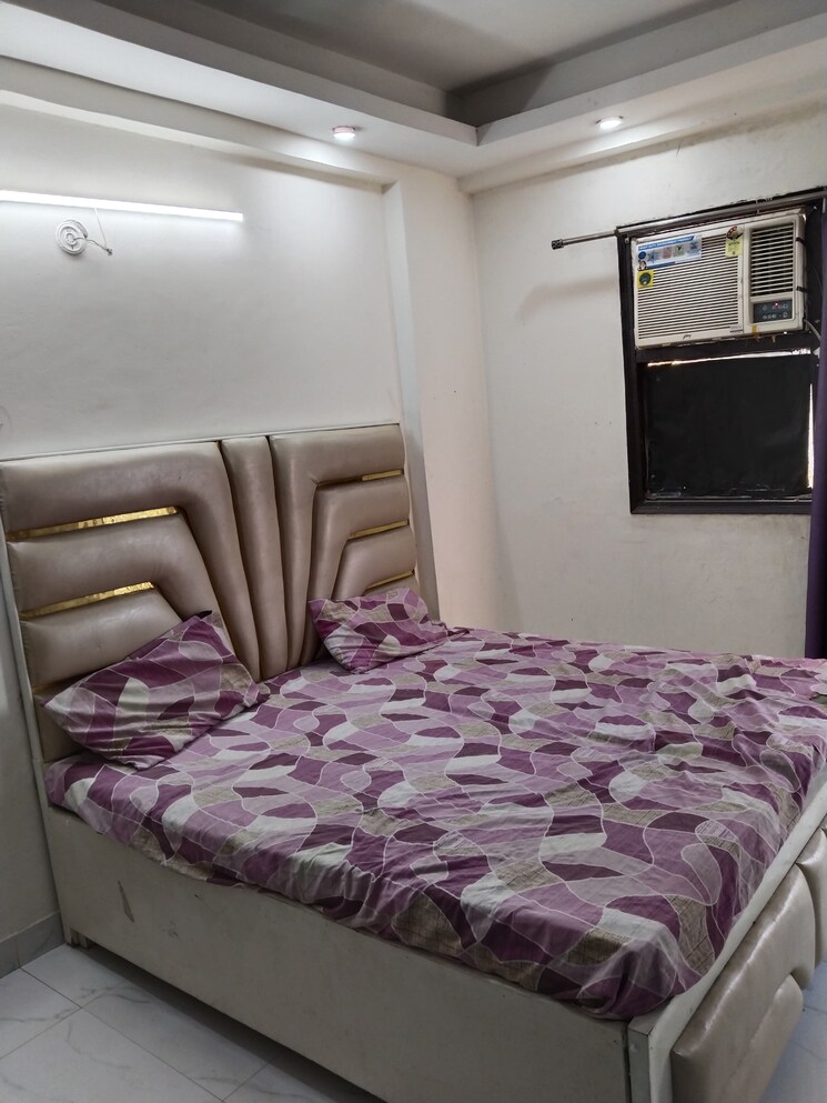 Bedroom, blessed-homes 1 RK 350 Sq.Ft. Builder Floor In Sector 70 Noida 9556049