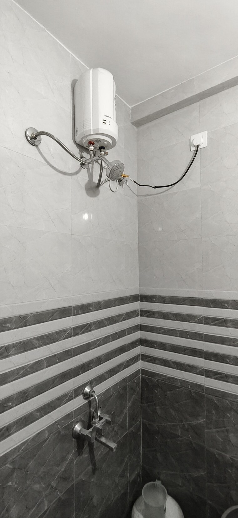 Bathroom, wadgaon sheri 1 Bedroom 465 Sq.Ft. Builder Floor In Wadgaon Sheri Pune 9556105