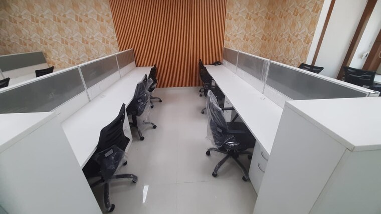 Team Area, lodha-supremus-powai Commercial Office Space 1571 Sq.Ft. In Powai Mumbai 9556065