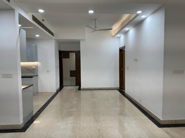 Room in 3 BHK Apartment at Omaxe The Forest, Sector 92 – for Rent