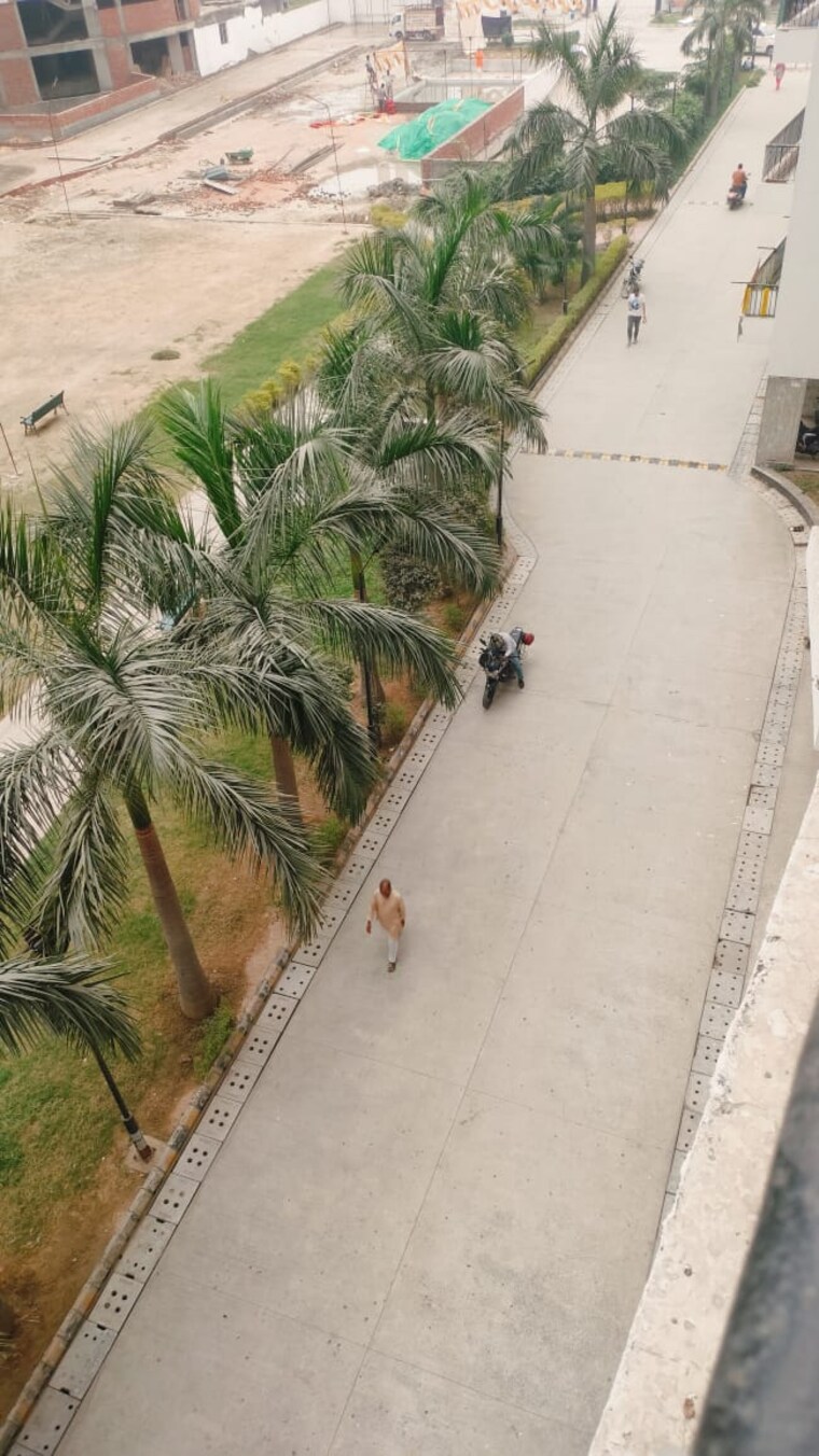 Balcony, radicon-vedantam 3 Bedroom 1375 Sq.Ft. Apartment In Sector 16c Greater Noida Greater Noida 9556151