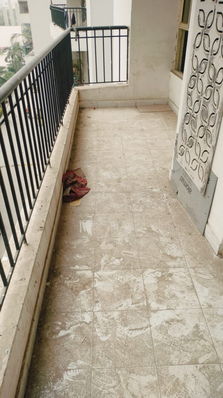 Balcony, radicon-vedantam 3 Bedroom 1375 Sq.Ft. Apartment In Sector 16c Greater Noida Greater Noida 9556151