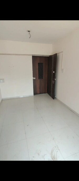 2 BHK Apartment For Sale in Pushpanjali Heights, Owale