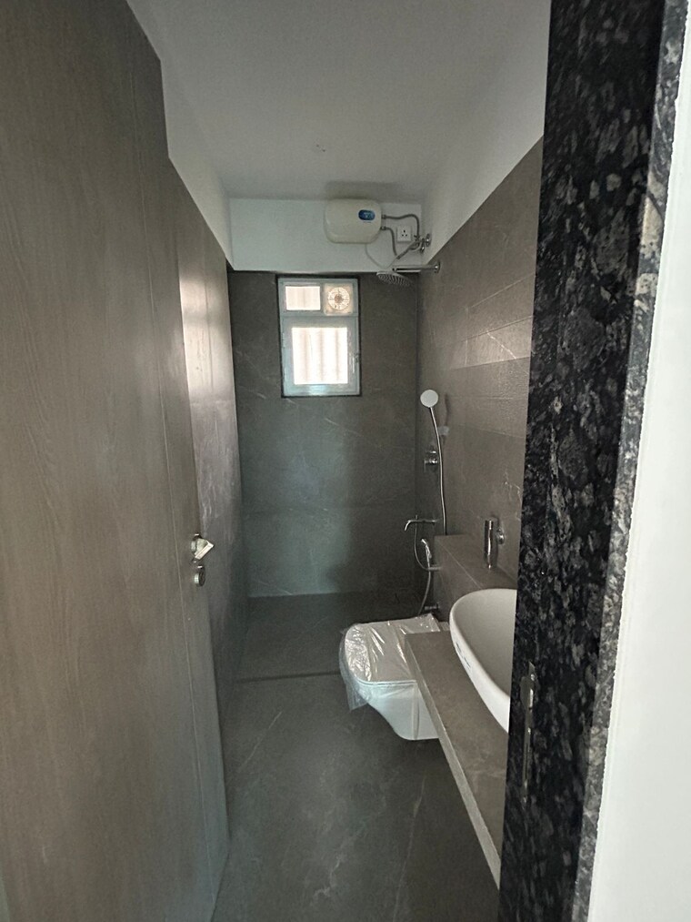Bathroom, aayush-ayaansh 2 Bedroom 750 Sq.Ft. Apartment In Chembur Mumbai 9556215