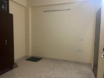 2 BHK Builder Floor For Rent in Saket