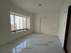 Room in 3 BHK Apartment at Lohia Jain Ra Casa, Bavdhan – for Rent