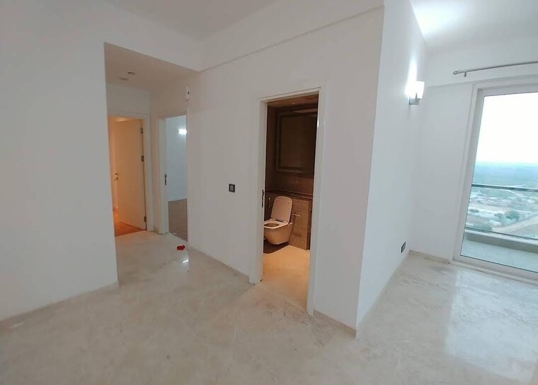 Room, dlf-the-crest 4 Bedroom 3106 Sq.Ft. Apartment In Sector 54 Gurgaon 9556268