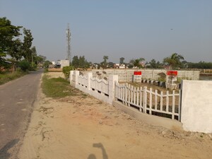  Plot – Exterior View View at Gosainganj - for Sale