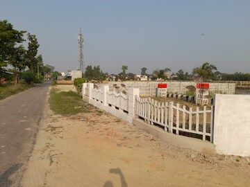  Plot – Exterior View View at Gosainganj - for Sale