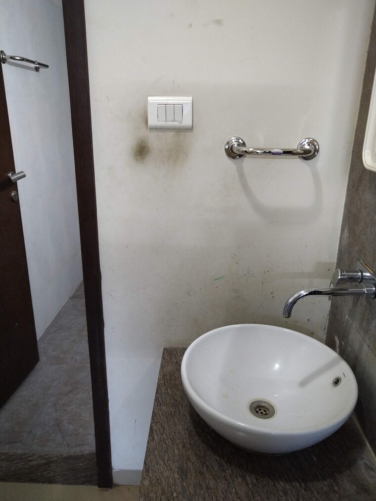 Bathroom, rainbow-athashri-at-pebbles 2 Bedroom 1000 Sq.Ft. Apartment In Bavdhan Pune 9556308