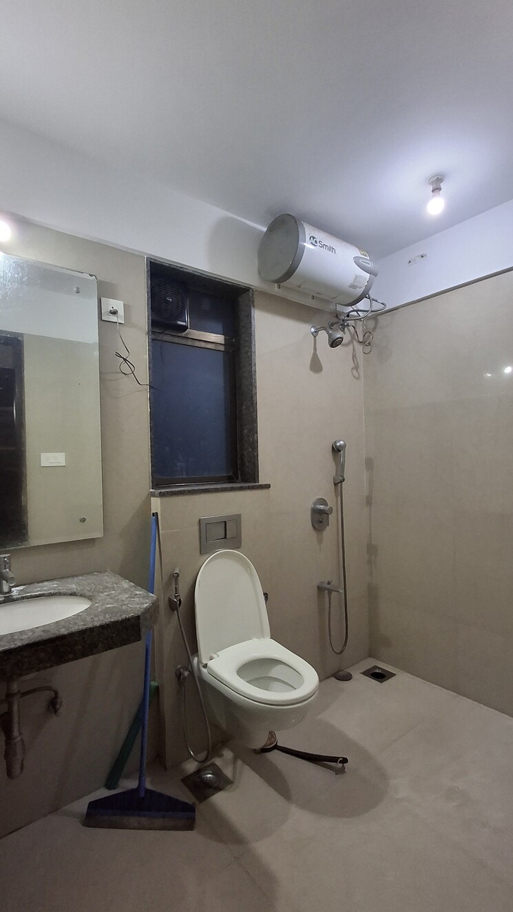 Master Bedroom, raheja-serenity 2 Bedroom 950 Sq.Ft. Apartment In Kandivali East Mumbai 9556373