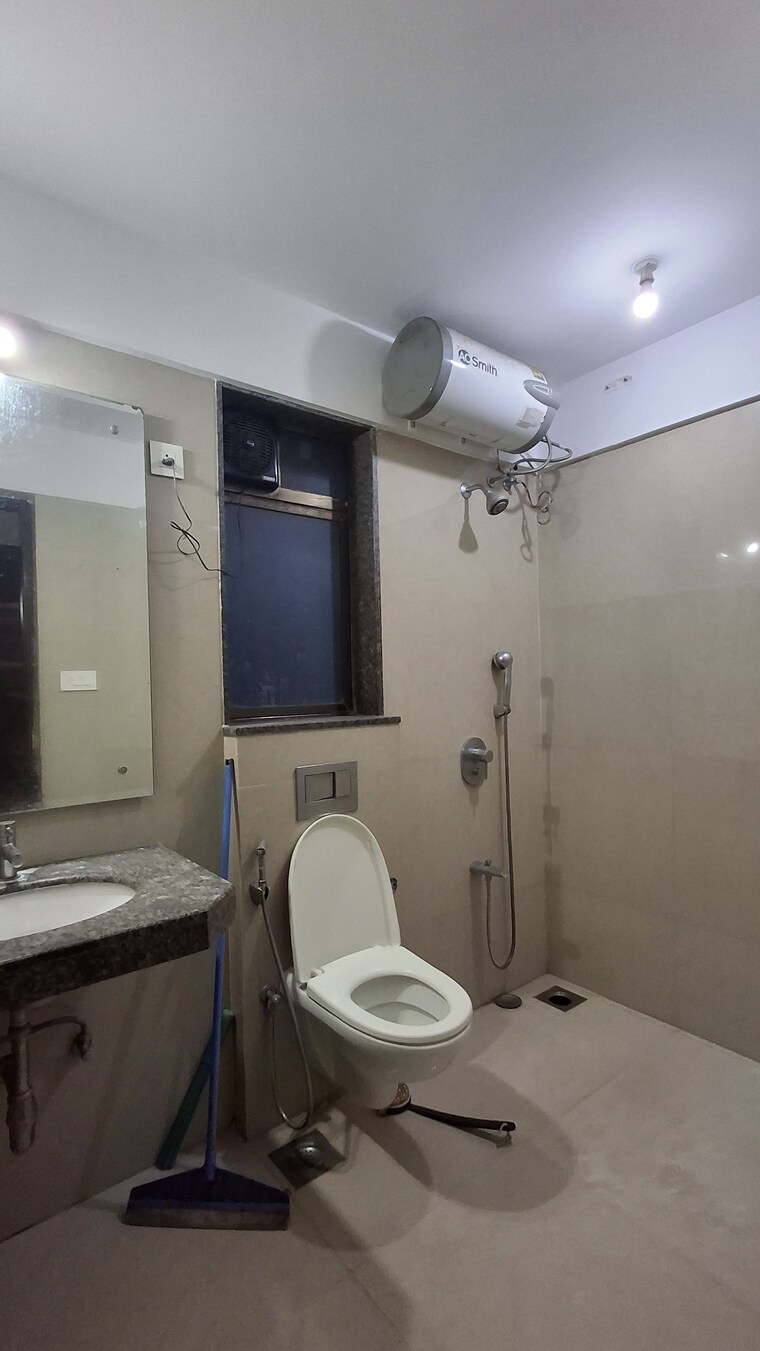 Master Bedroom, raheja-serenity 2 Bedroom 950 Sq.Ft. Apartment In Kandivali East Mumbai 9556373