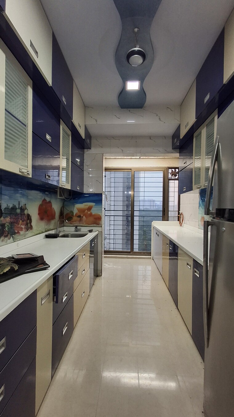 Kitchen, raheja-serenity 2 Bedroom 950 Sq.Ft. Apartment In Kandivali East Mumbai 9556373