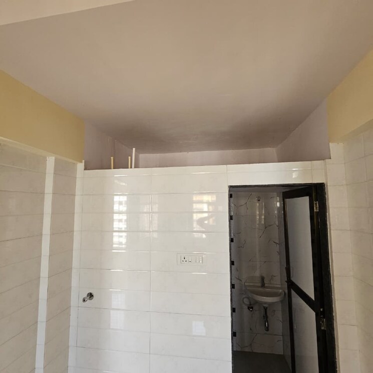 Bathroom, sharda-apartment-bhandup-west 1 Bedroom 340 Sq.Ft. Apartment In Sarvodaya Nagar Mumbai 9556341