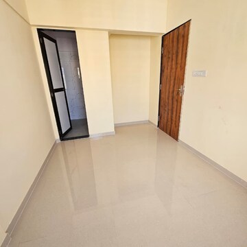 Room in 1 BHK Apartment at Sharda Apartment Bhandup West, Sarvodaya Nagar – for Rent