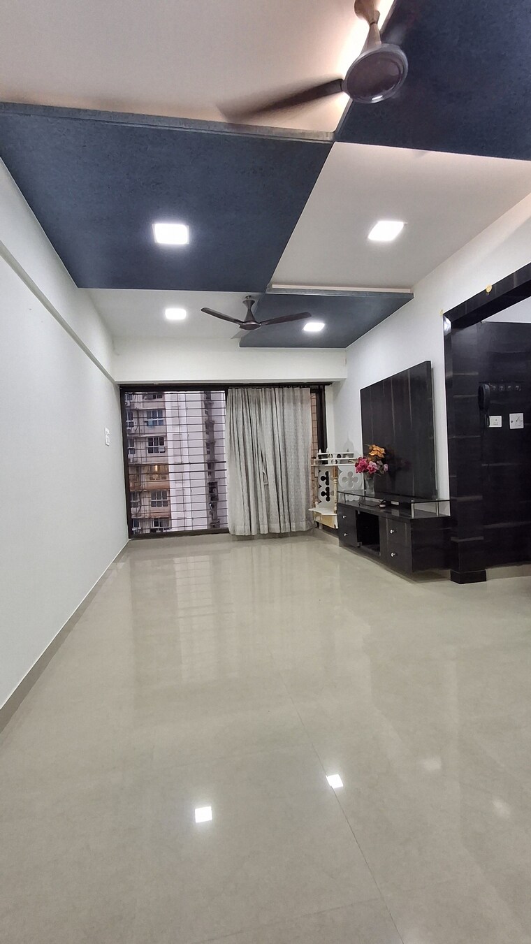 Kitchen, raheja-serenity 2 Bedroom 950 Sq.Ft. Apartment In Kandivali East Mumbai 9556373