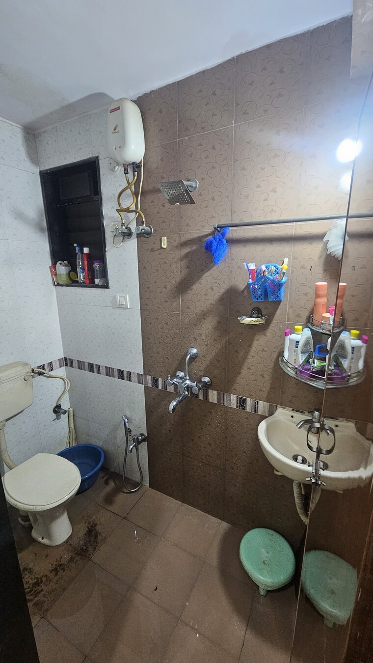 Team Area, monarch-properties-fortune 2 Bedroom 1060 Sq.Ft. Apartment In Kharghar Navi Mumbai 9556374