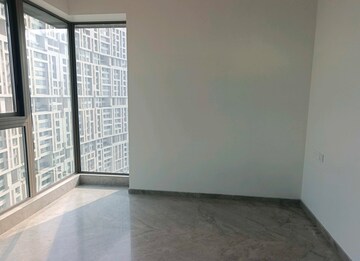 Room in 4 BHK Apartment at Prestige Jasdan Classic, Mahalaxmi – for Sale