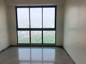 Room in 4 BHK Apartment at Prestige Jasdan Classic, Mahalaxmi – for Sale