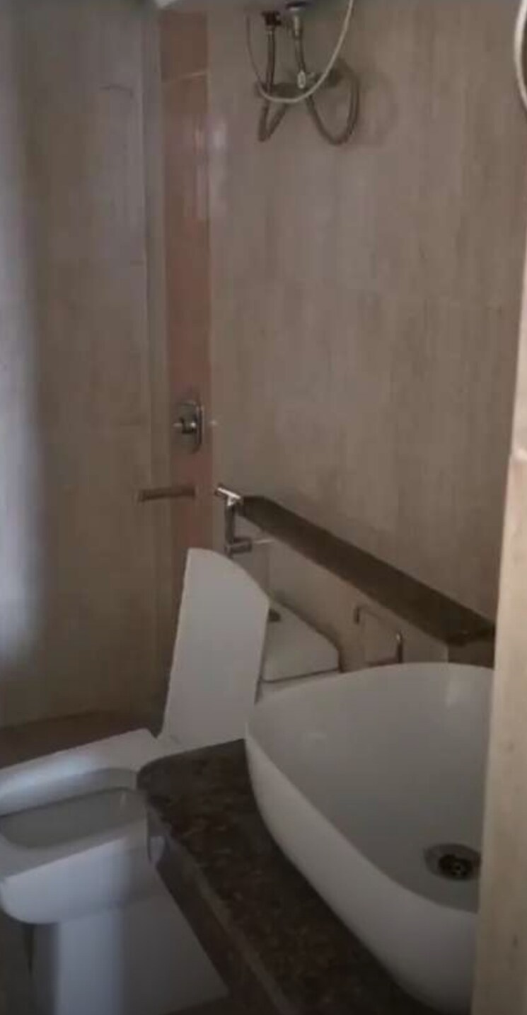 undefined, gomti nagar 3 Bedroom 1550 Sq.Ft. Apartment In Gomti Nagar Lucknow 9556456