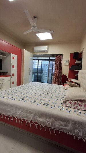 Team Area in 2 BHK Apartment at Chaitanya Radha Krishna, Borivali East – for Rent