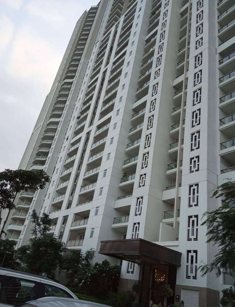 Exterior View, dlf-the-crest 3 Bedroom 2700 Sq.Ft. Apartment In Sector 54 Gurgaon 9556461