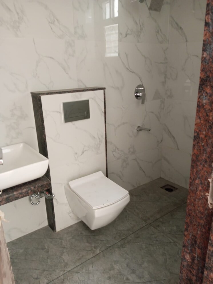 Bathroom, bafna-arisha 3 Bedroom 1382 Sq.Ft. Apartment In Lulla Nagar Pune 9556489