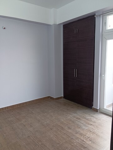 Room in 2 BHK Builder Floor at Dharapur – for Rent