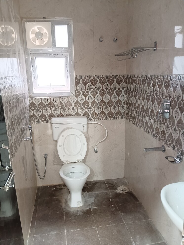 Bathroom, dharapur 2 Bedroom 1000 Sq.Ft. Builder Floor In Dharapur Guwahati 9548826