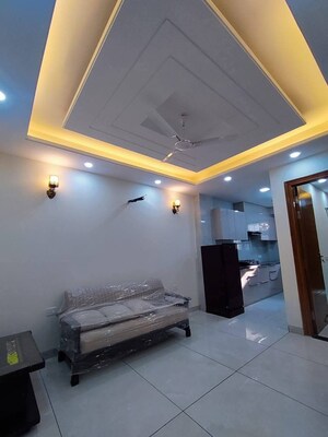 2 BHK Builder Floor For Rent in Chattarpur