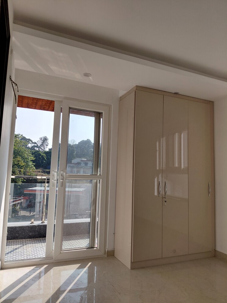 Room, rajpur road 2 Bedroom 1253 Sq.Ft. Apartment In Rajpur Road Dehradun 9557529