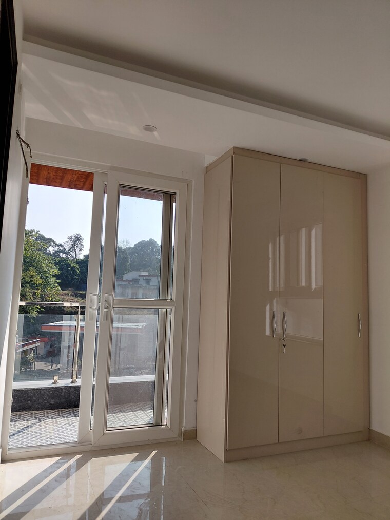Room, rajpur road 2 Bedroom 1253 Sq.Ft. Apartment In Rajpur Road Dehradun 9557529