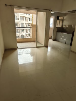 Room in 2 BHK Apartment at Puranik Aldea Anexo, Baner – for Rent