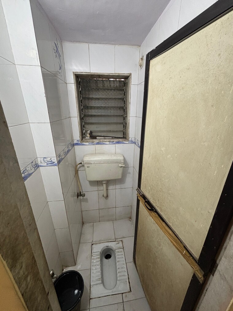 Bathroom, rabale 1 RK 350 Sq.Ft. Apartment In Rabale Navi Mumbai 9556574