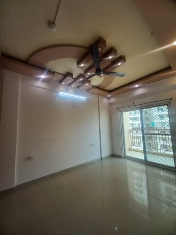 Furnished Amenities in 3 BHK Apartment at ABA Cleo County, Sector 121 – for Rent