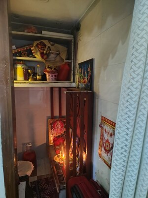 Furnished Amenities in 5 BHK Independent House at Dhakoli – for Sale