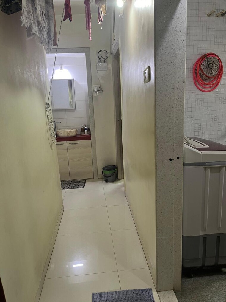 Other, deepti-society 2 Bedroom 715 Sq.Ft. Apartment In Daulat Nagar Thane 9556598