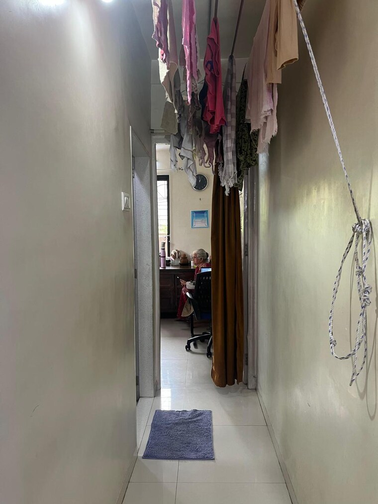 Other, deepti-society 2 Bedroom 715 Sq.Ft. Apartment In Daulat Nagar Thane 9556598