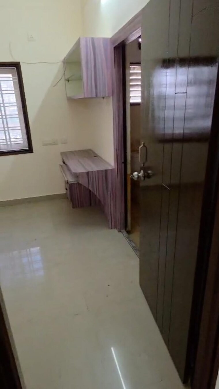 Room, kavadiguda 3 Bedroom 1346 Sq.Ft. Apartment In Kavadiguda Hyderabad 9556606