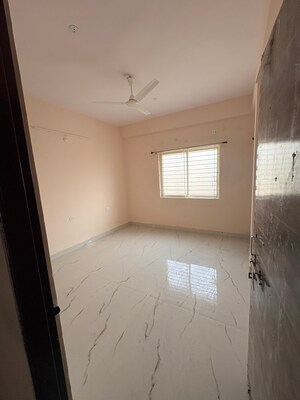 Room in 3.5 BHK Independent House at Danish Nagar – for Rent