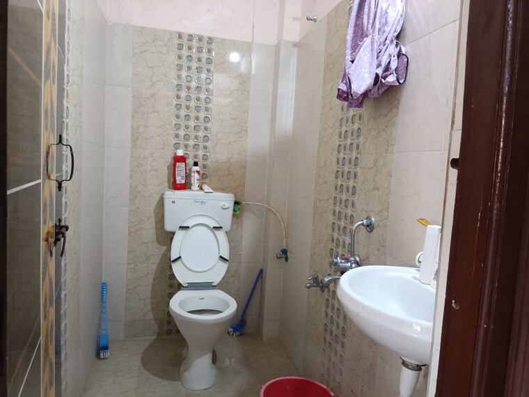 Bathroom, attapur 6 Bedroom 4000 Sq.Ft. Independent House In Attapur Hyderabad 9556626