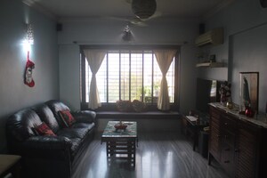 2 BHK Apartment For Rent in Shreenathji Kolina, Santacruz East