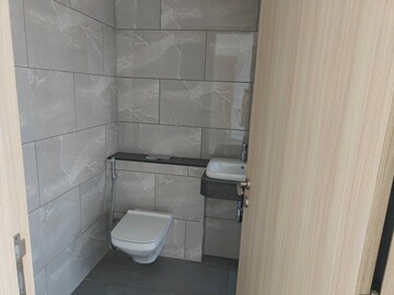 Bathroom in 4 BHK Apartment at Rustomjee Crown, Prabhadevi – for Sale