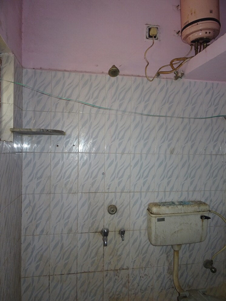 Bathroom, ganga nagar 2 Bedroom 760 Sq.Ft. Independent House In Ganga Nagar Bangalore 9556680