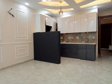 Bedroom in 2 BHK Builder Floor at Mahavir Enclave 1 – for Sale